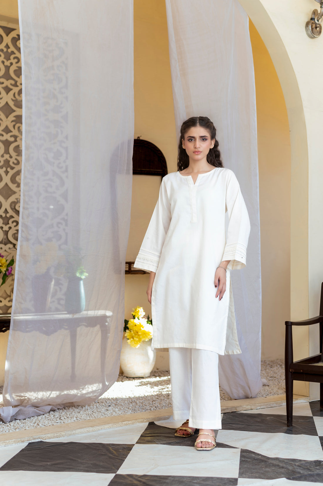 Jacquard Solids RTW - White